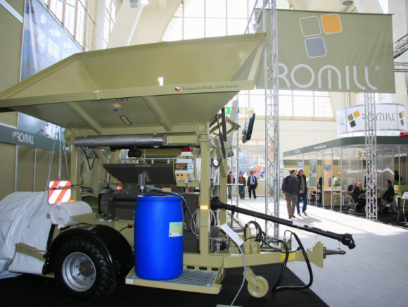Плющилка влажного зерна ROMILL CP1