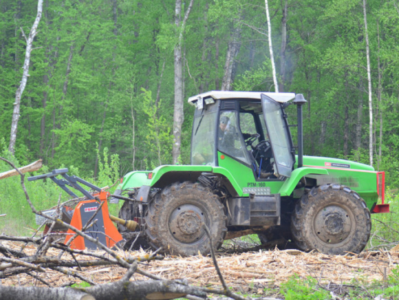 FERRI TFC DT F 2000 для тракторов 140-250 л.с.