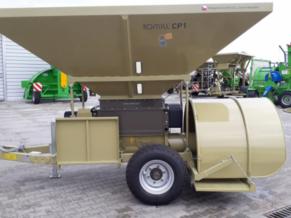Плющилка влажного зерна ROMILL CP1 LITTLE