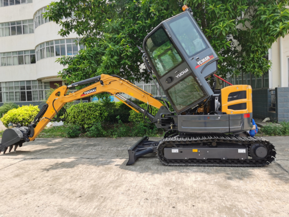 Экскаватор Yuchai YC35 SR
