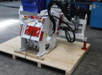 FS 40.15 фреза дорожная CM Crusher